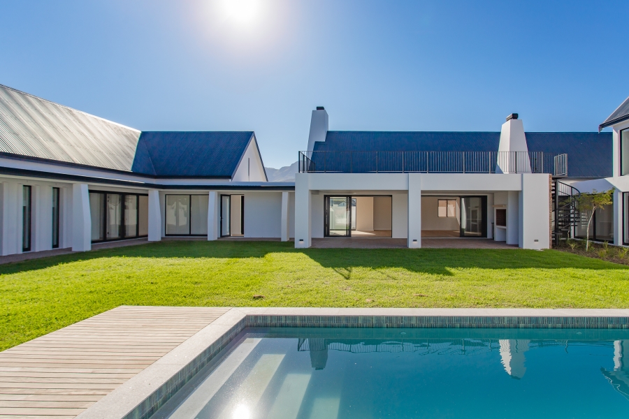 5 Bedroom Property for Sale in Pearl Valley at Val de Vie Western Cape